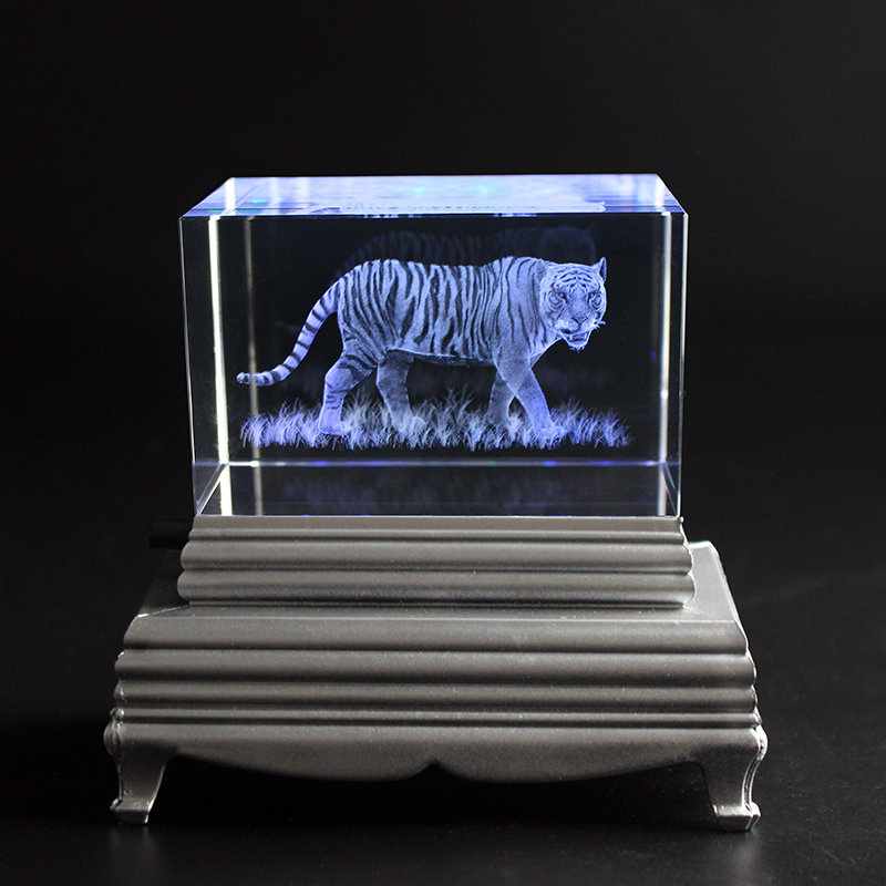 K9 Crystal Tiger Model Statue  - مراجعة Paper Weight Crystal وسعره