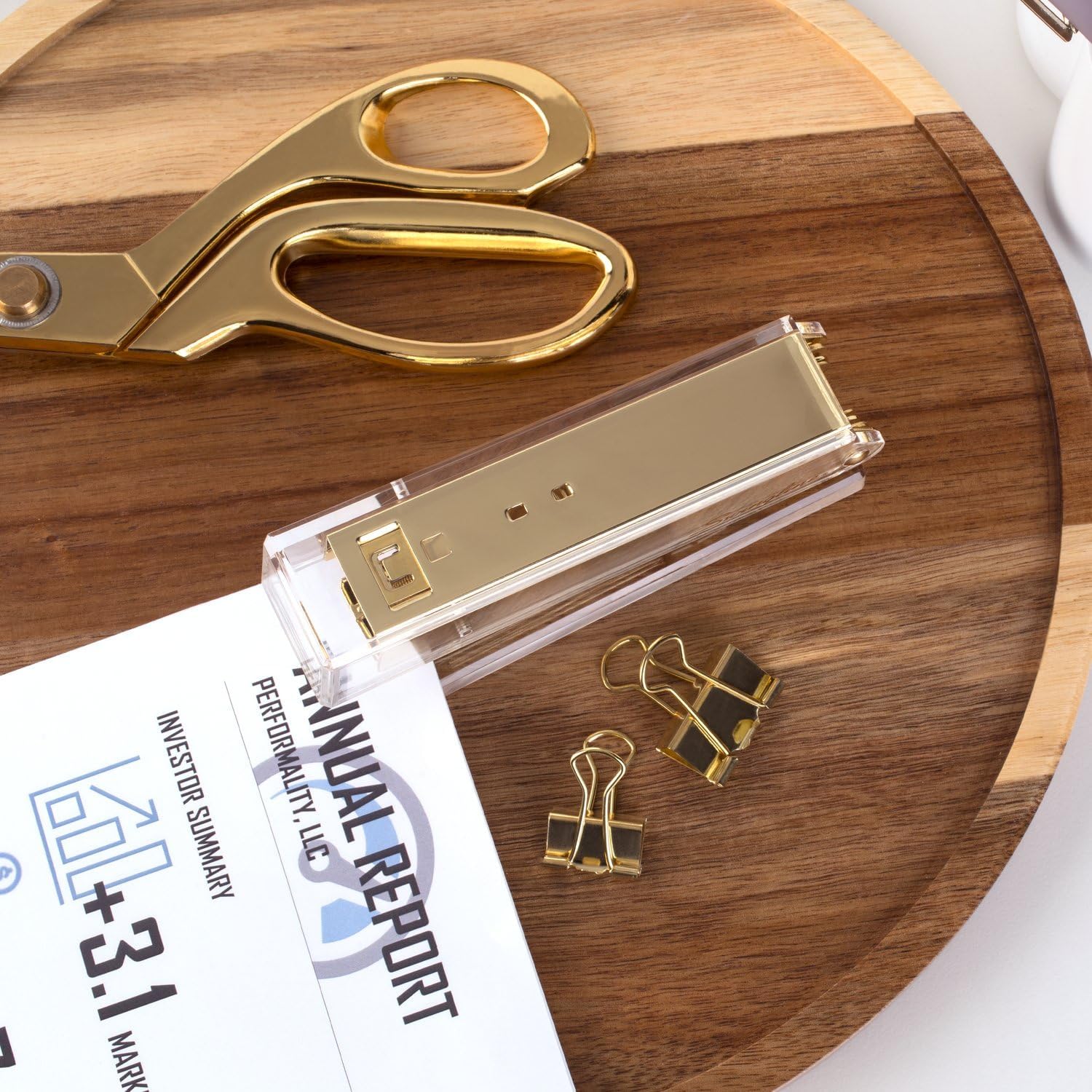 Swingline Compact Clear Acryli - مراجعة Stapler Half Strip وسعره