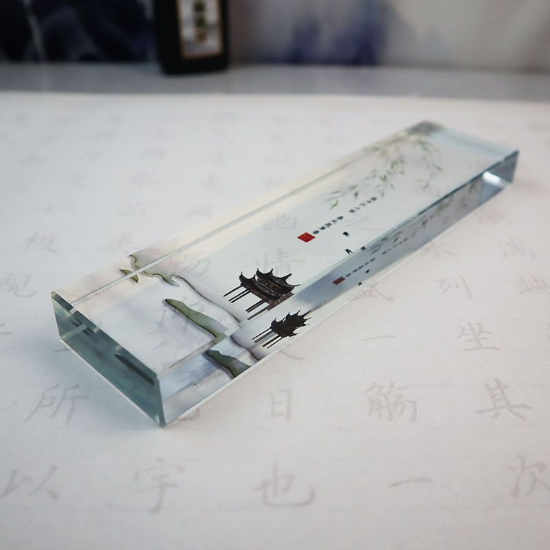 Glass Paperweight Traditional  - مراجعة Book Weight Glass وسعره